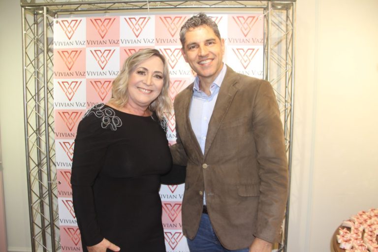 Vivian Vaz Decor e Eventos reinaugura espaço em Santo André