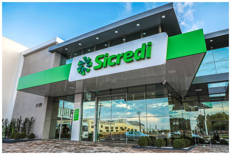 Sicredi chega à marca de 7 milhões de associados