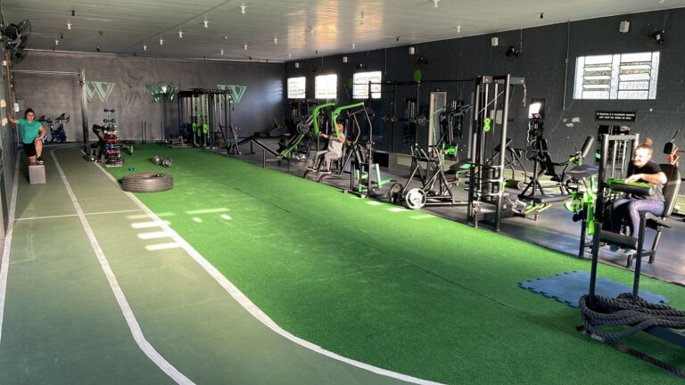 Atual líder do ranking brasileiro de boxe e ex-campeão mundial, Patrick Teixeira lança rede de academias fitness